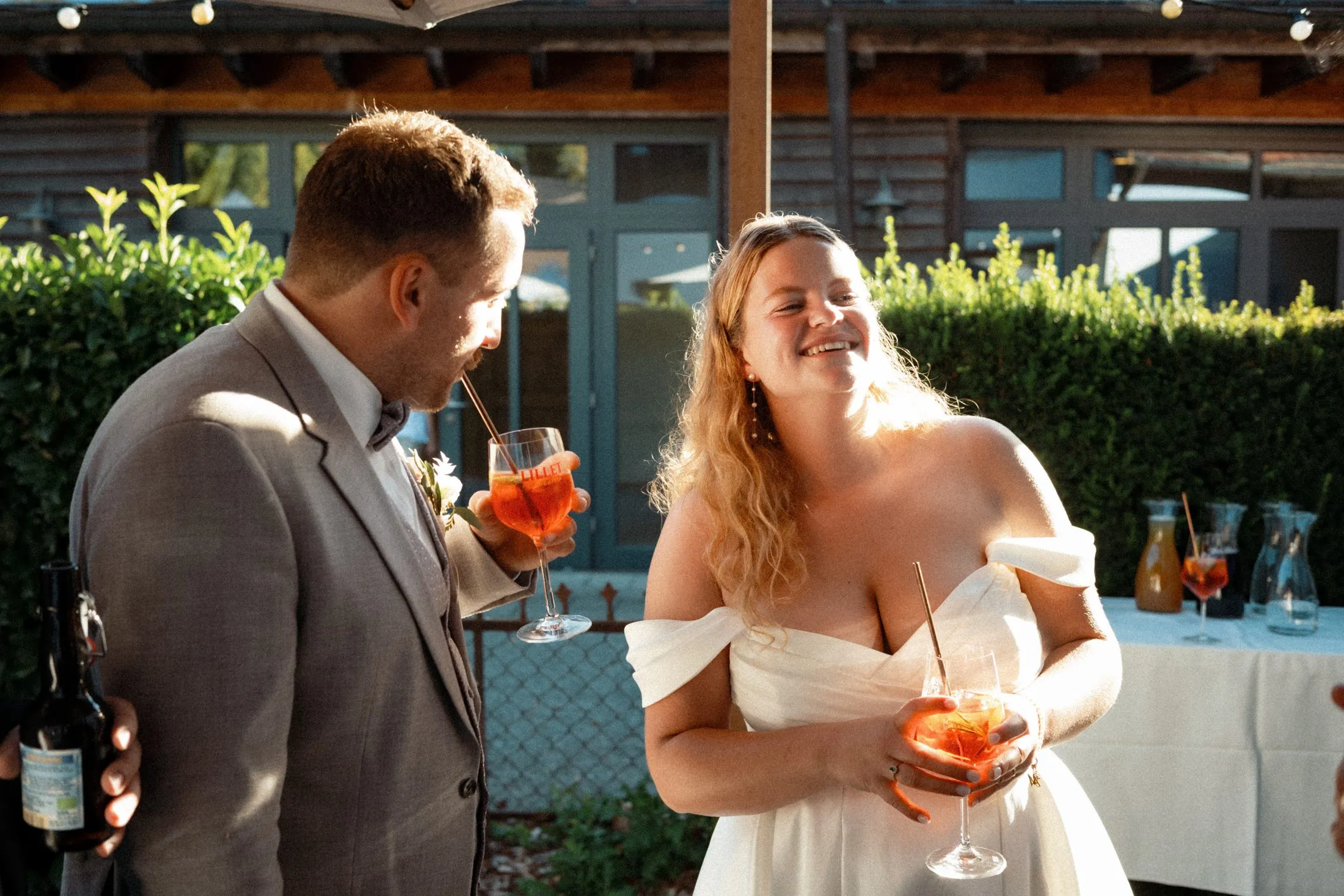 Details und Menschen bei Lisa und Martins Feier.