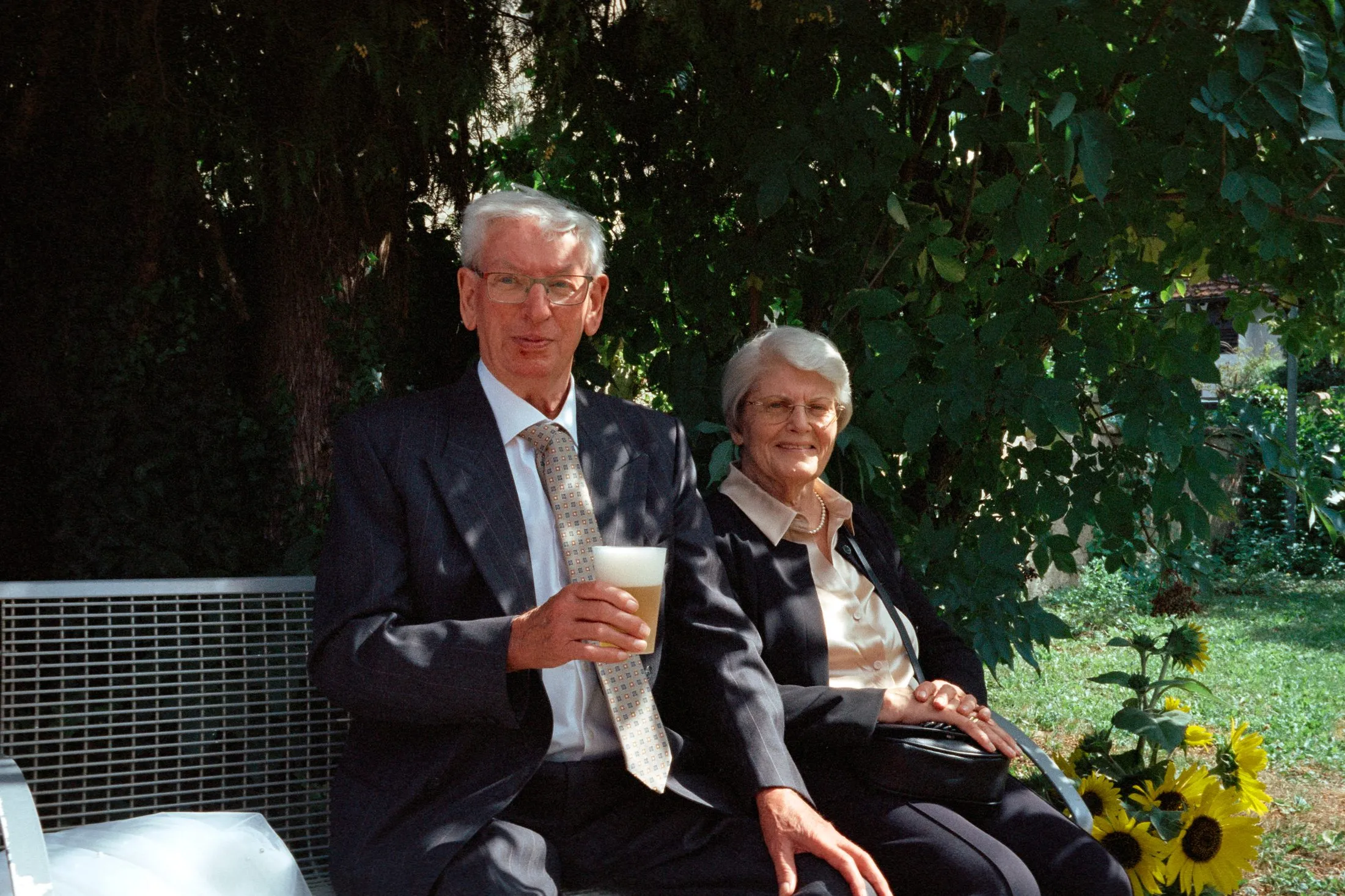 Begegnungen bei Lisa und Martins Hochzeitsfeier.